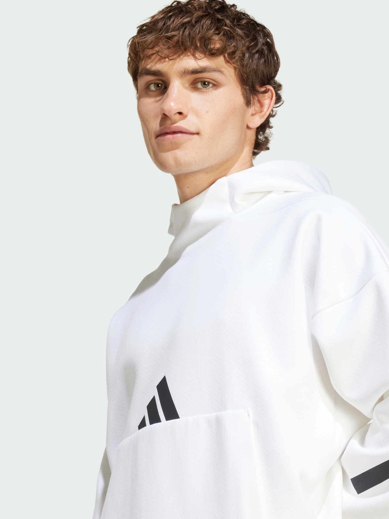 Худи и свитшоты Adidas ZNE модель JF2454 Худи и свитшоты Adidas ZNE модель JF2454 Фото