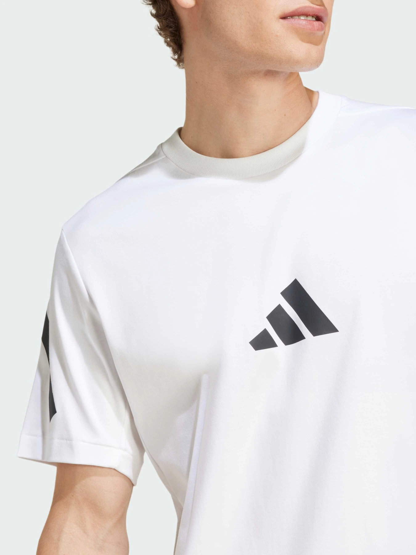 Футболки и поло Adidas ZNE модель JE3078 Фото
