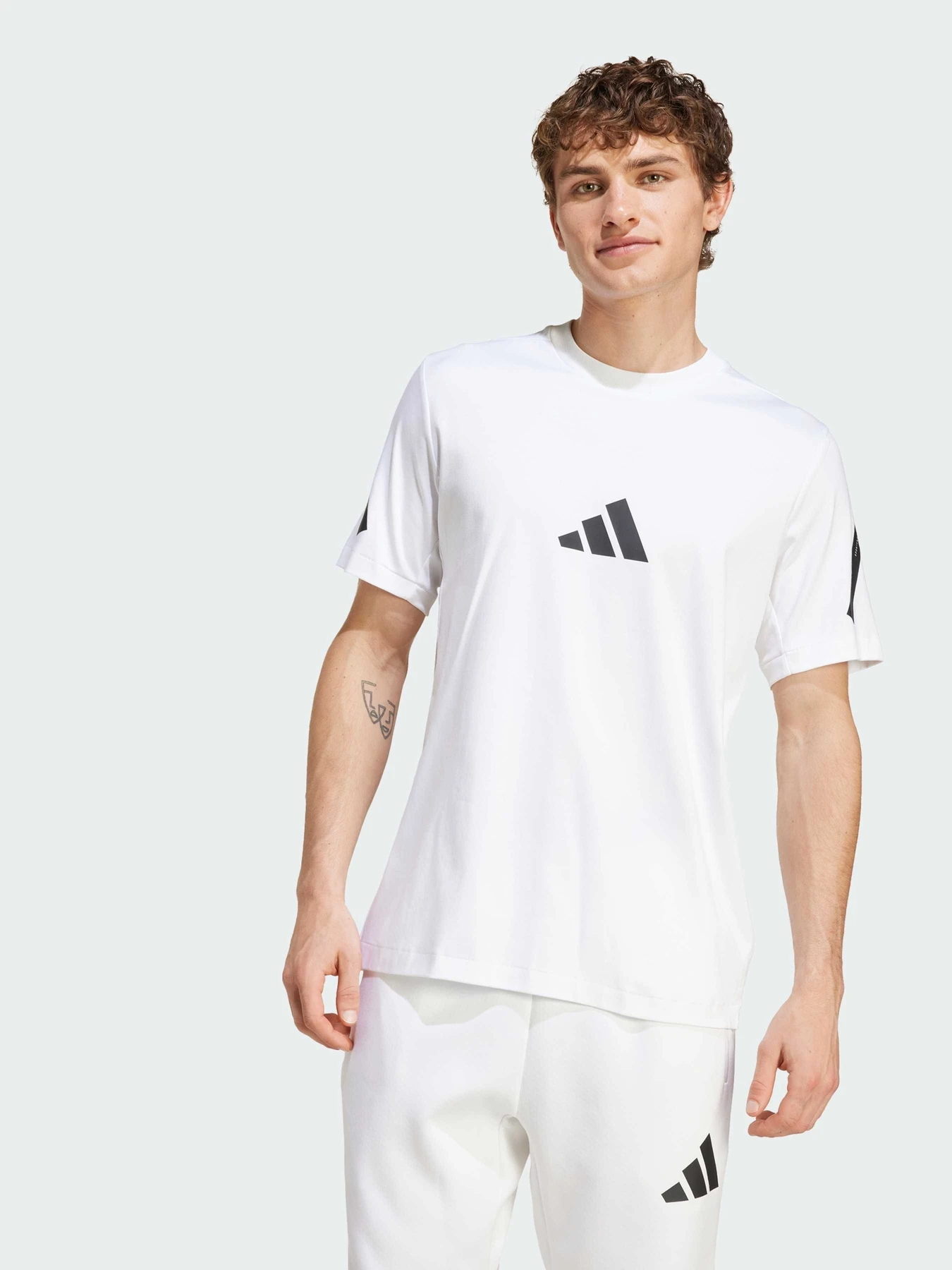 Футболки и поло Adidas ZNE модель JE3078 Фото