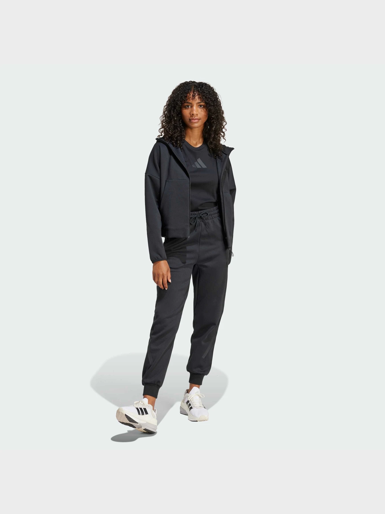 Худі та світшоти Adidas ZNE модель JE7848 Фото