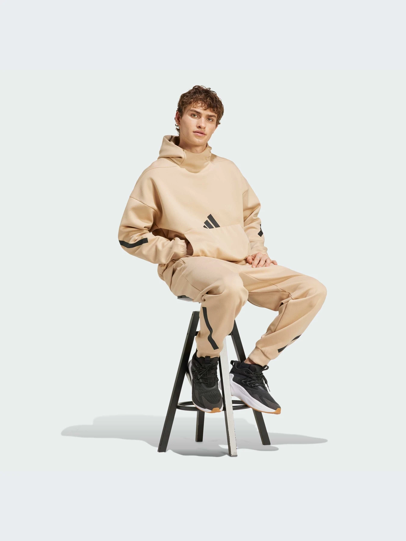 Худі та світшоти Adidas ZNE модель JJ4894 Фото