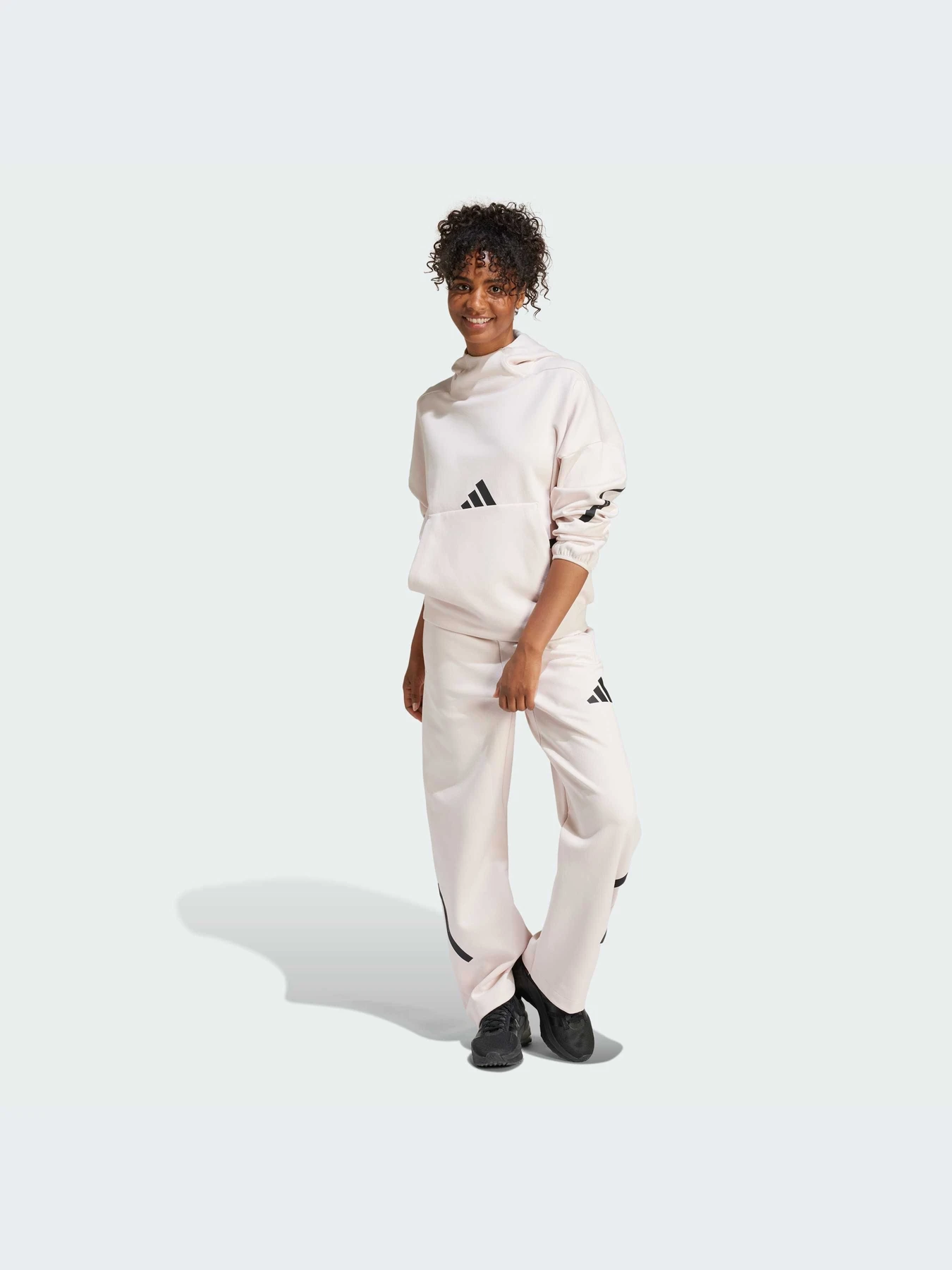 Худи и свитшоты Adidas ZNE модель JF4782 Худи и свитшоты Adidas ZNE модель JF4782 Фото