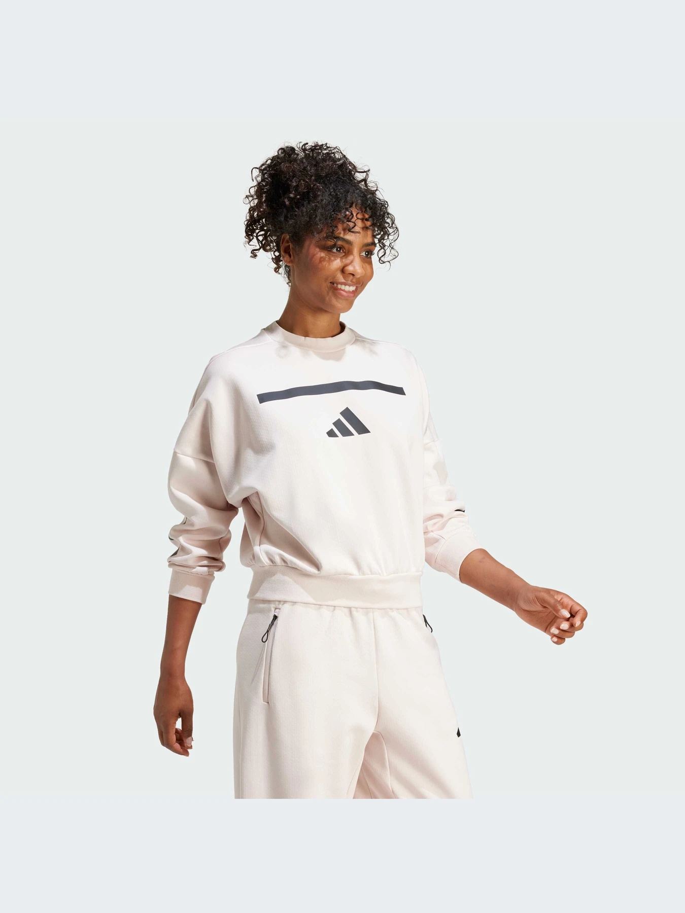 Худи и свитшоты Adidas ZNE модель JF4783 Худи и свитшоты Adidas ZNE модель JF4783 Фото