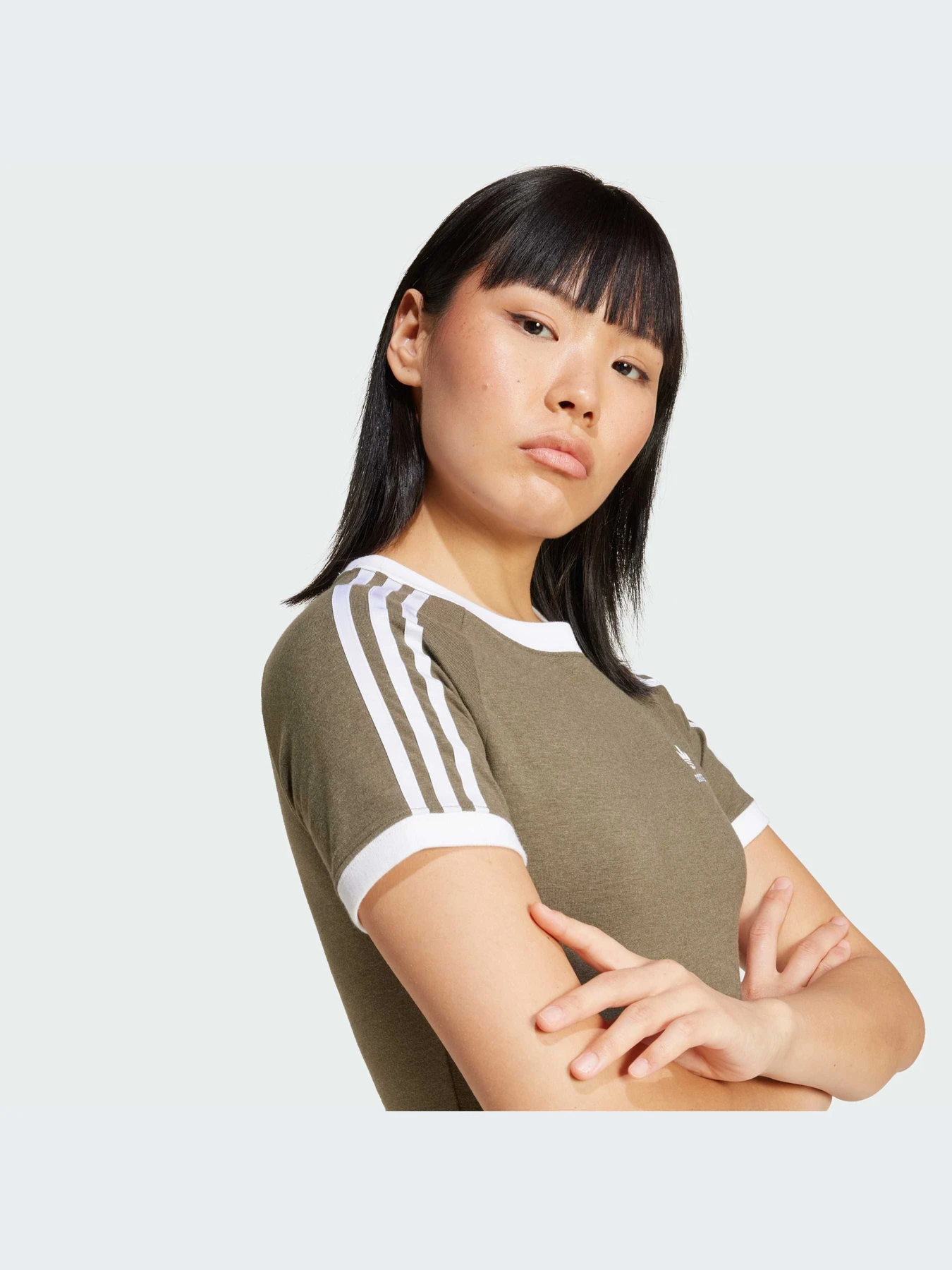 Футболки і поло Adidas Adicolor модель IY2216 Футболки і поло Adidas Adicolor модель IY2216 Фото