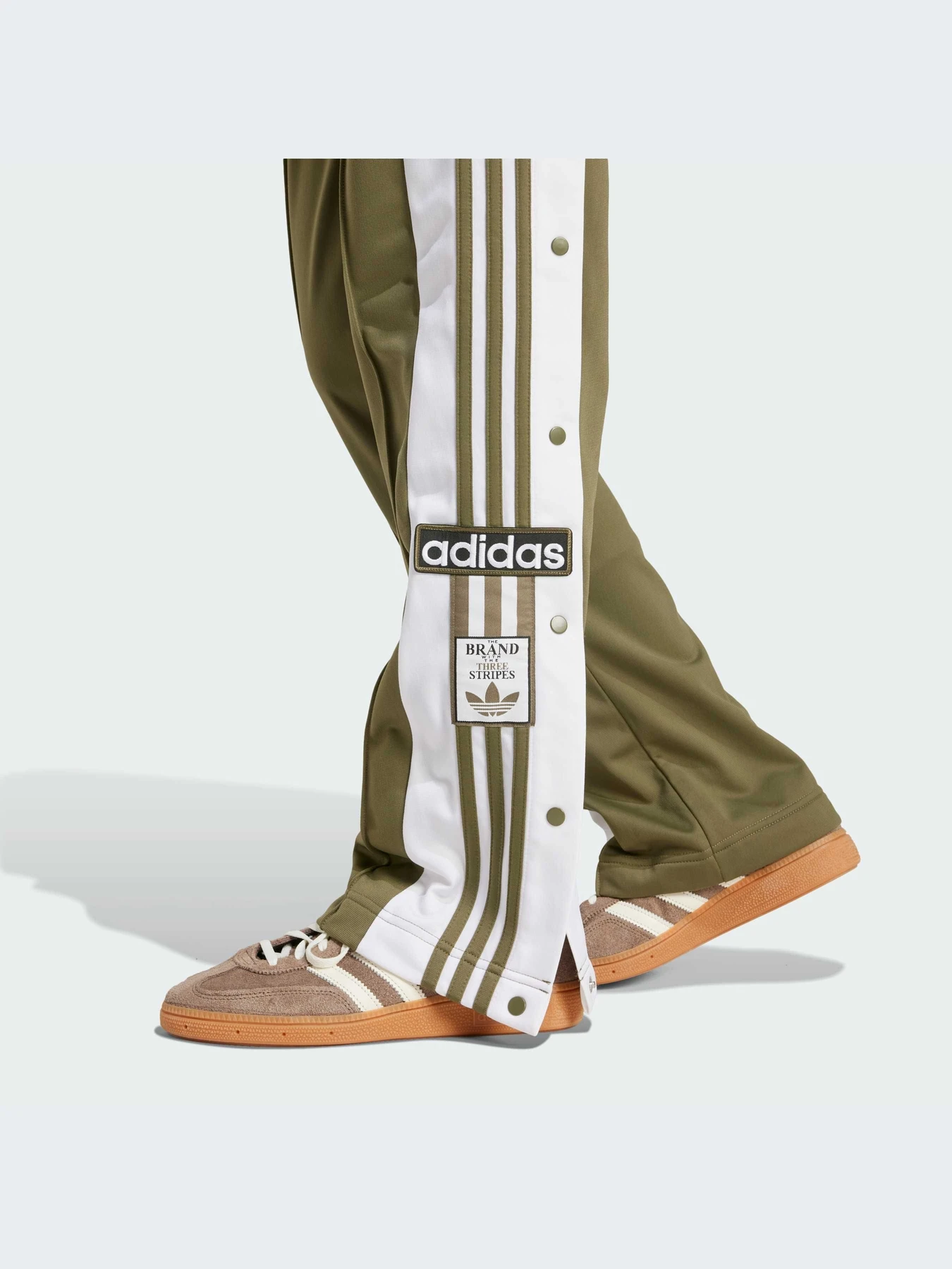 Брюки Adidas Adicolor модель IY2127 Брюки Adidas Adicolor модель IY2127 Фото