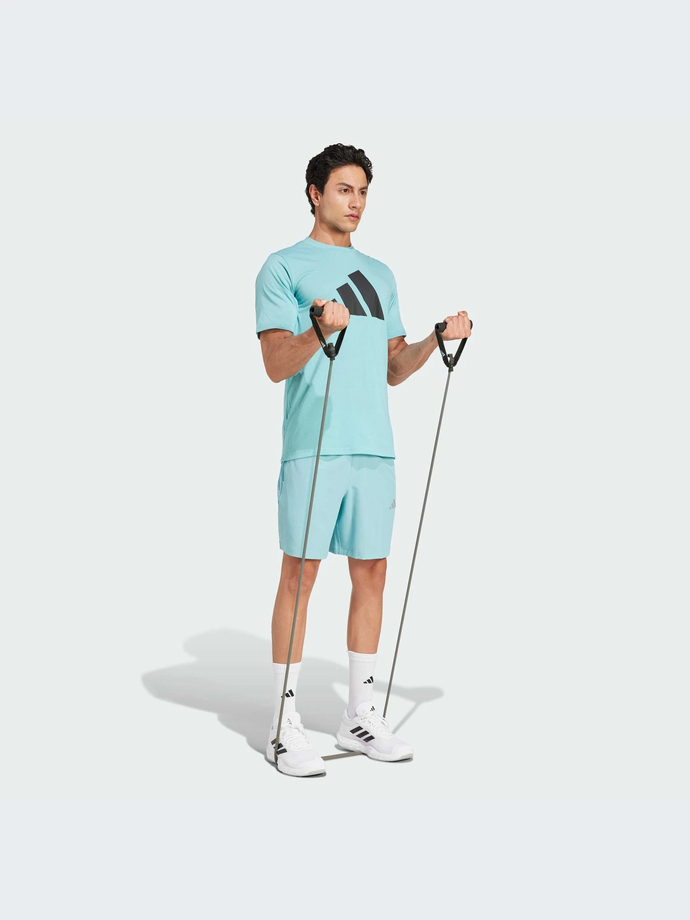 Футболки и поло Adidas модель IW3347 Фото