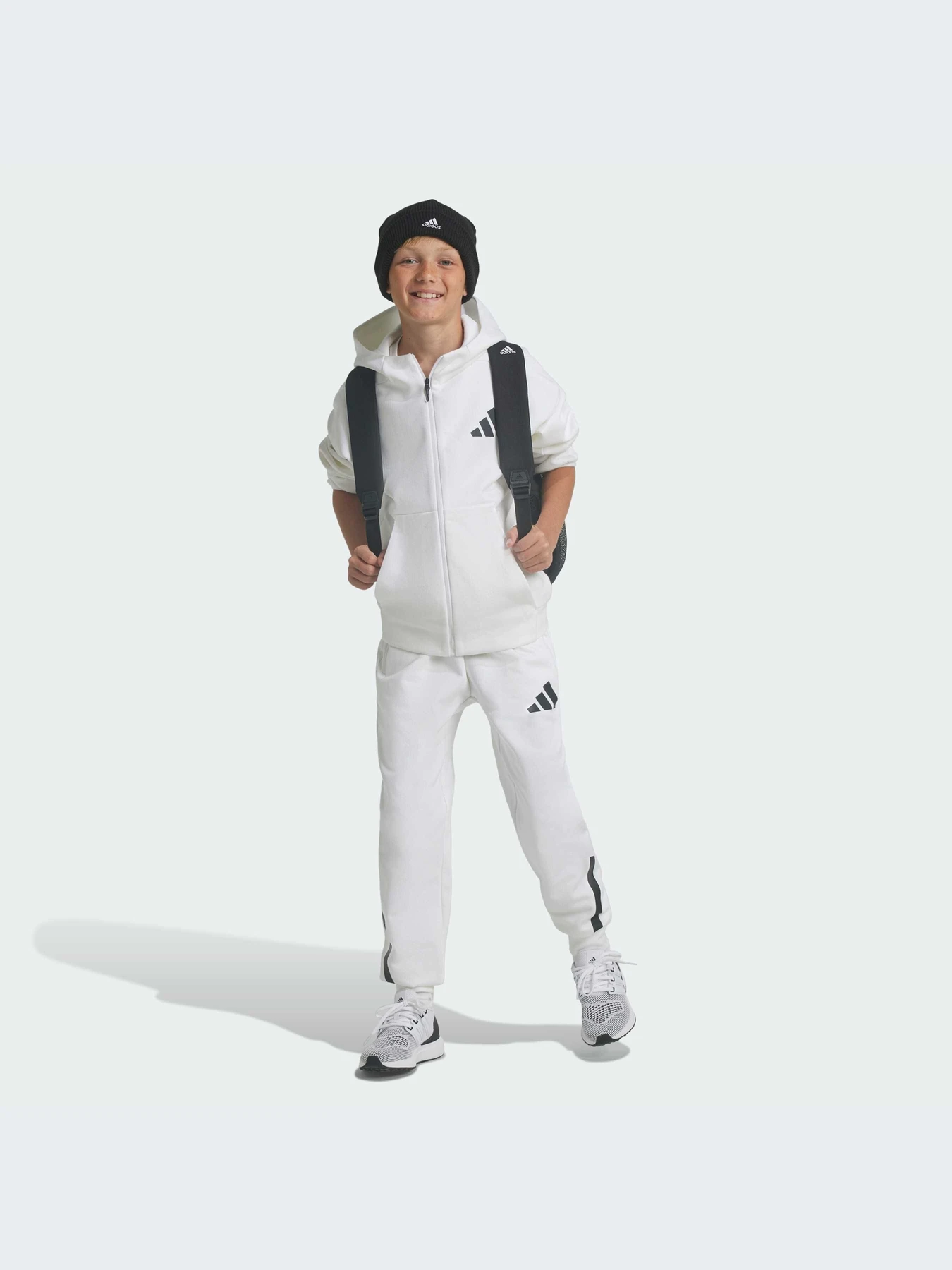 Брюки Adidas ZNE модель JJ4148 Брюки Adidas ZNE модель JJ4148 Фото