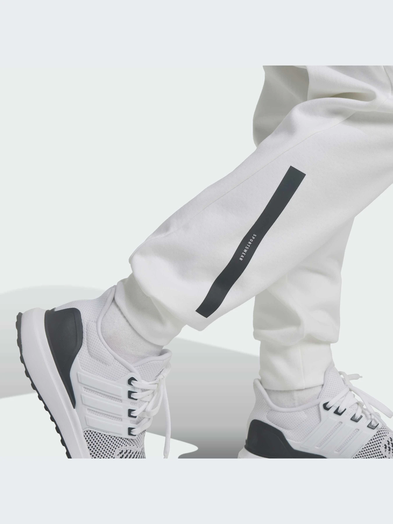 Брюки Adidas ZNE модель JJ4148 Брюки Adidas ZNE модель JJ4148 Фото