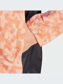 Куртки та дублянки Adidas модель IW9239 Фото
