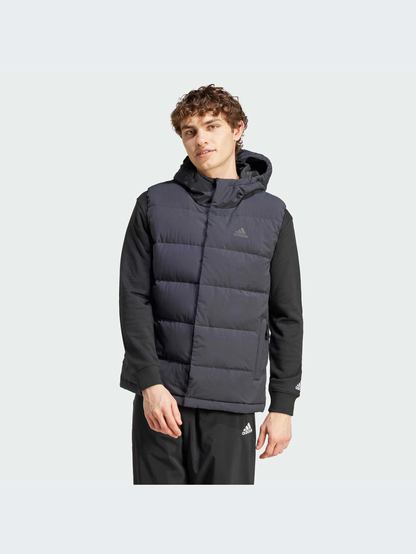 Куртки та дублянки Adidas модель IX8113 Куртки та дублянки Adidas модель IX8113 Фото