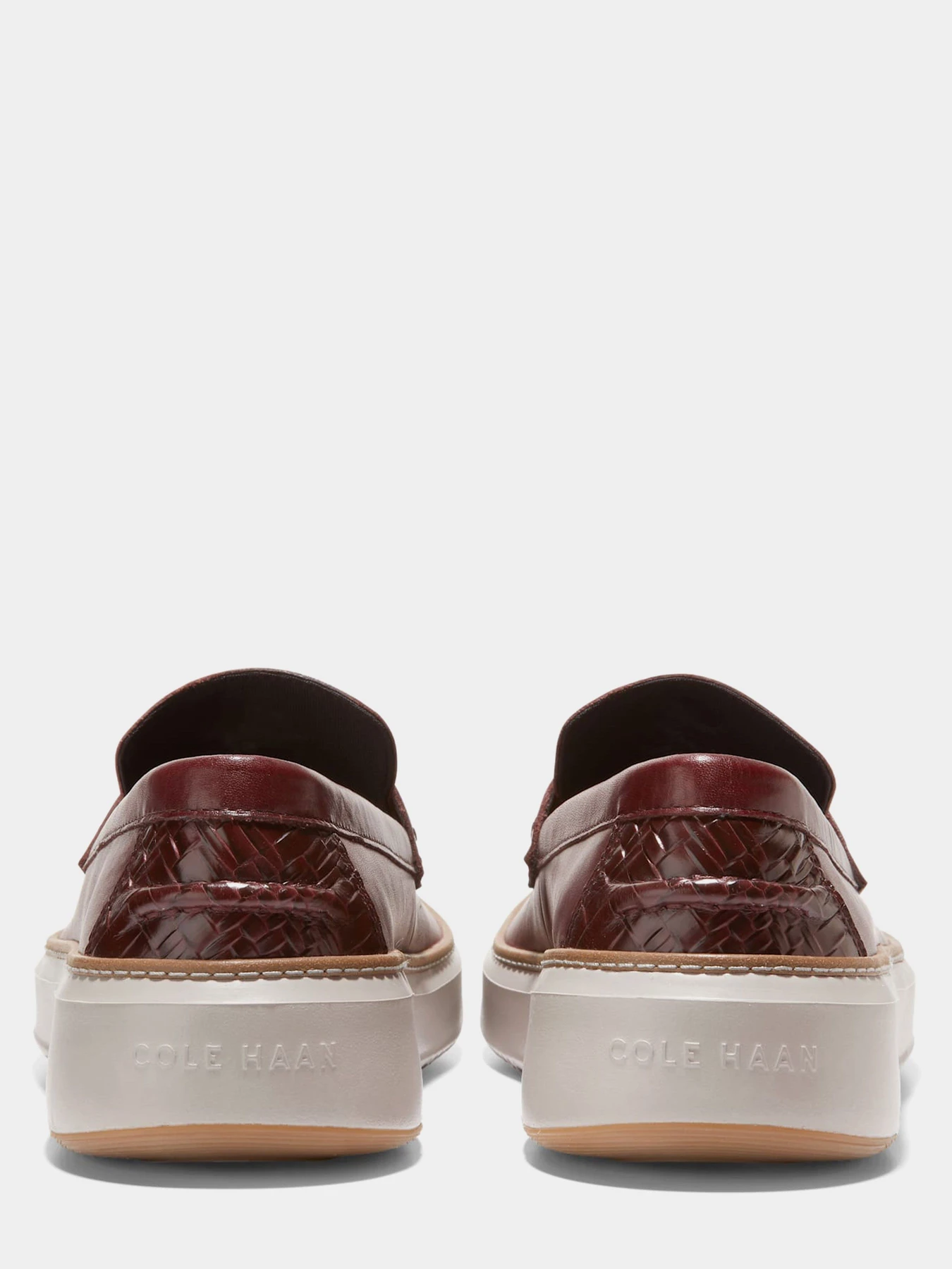 Туфли и лоферы Cole Haan модель C38426 Фото