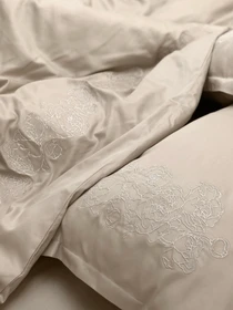 Комплект постільної білизни лате з вишитими півоніями Cozy модель 7794250 Фото