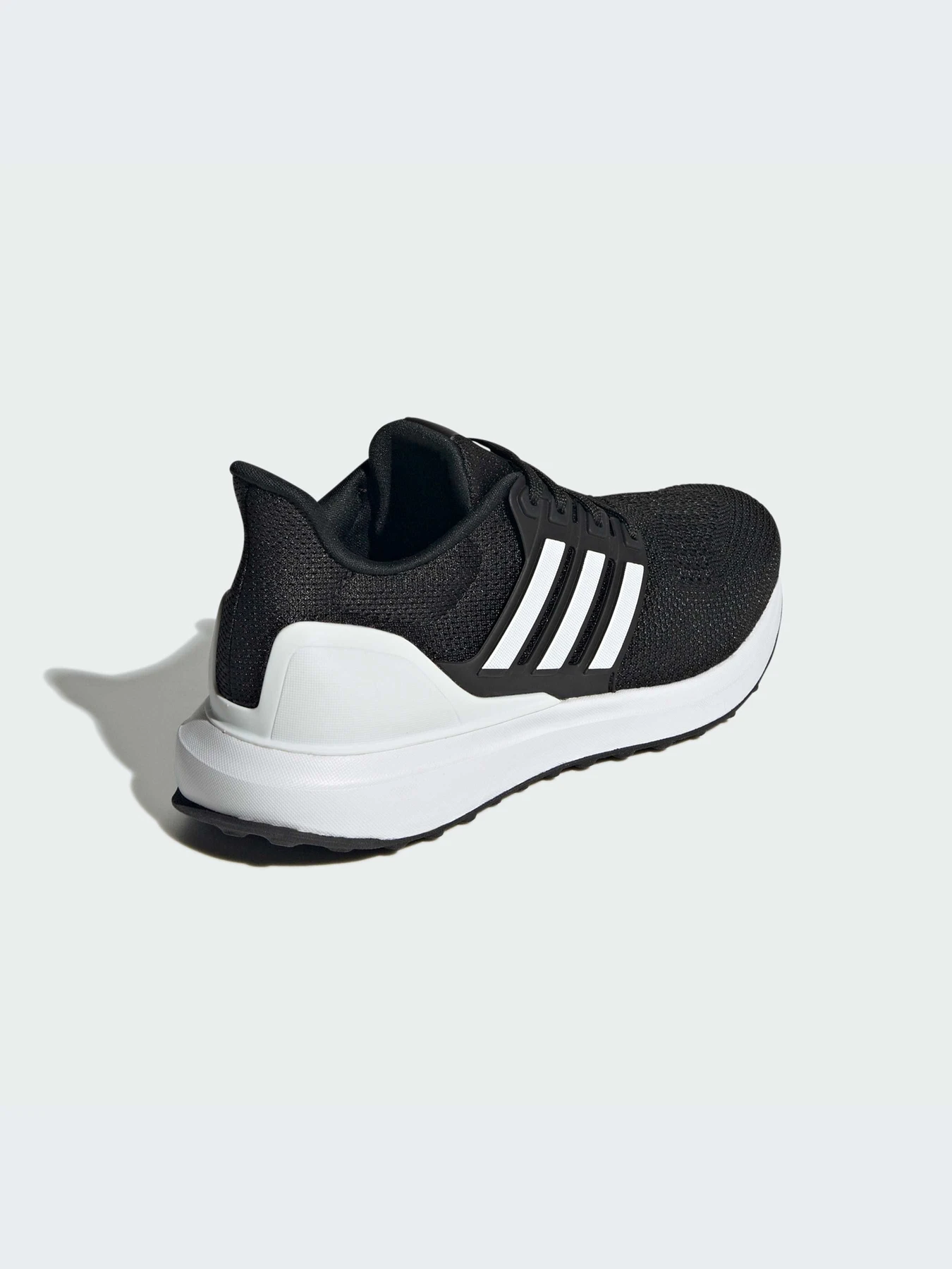 Кросівки Adidas модель IH4935 Кросівки Adidas модель IH4935 Фото