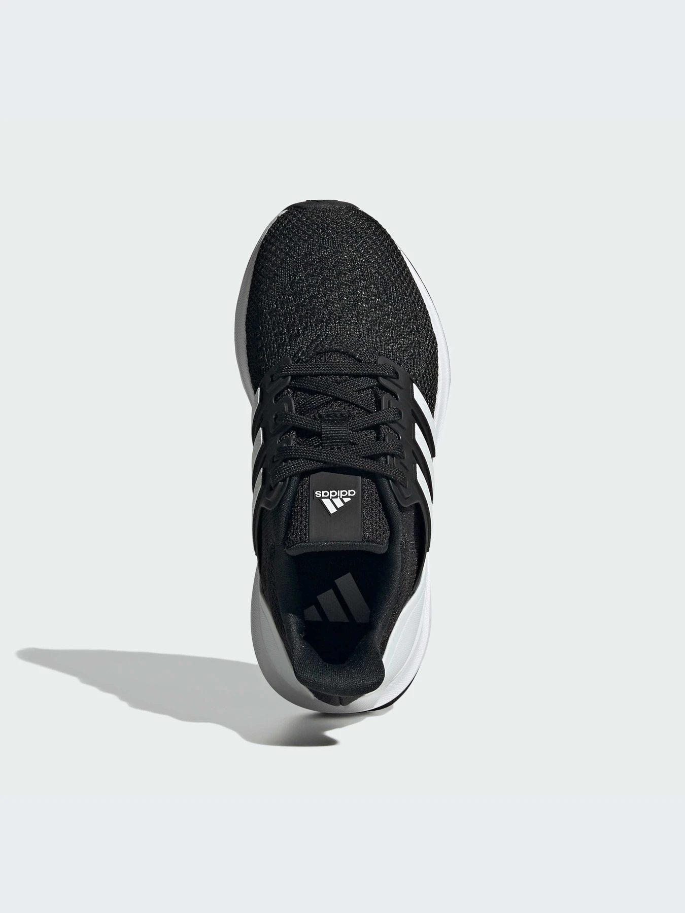 Кроссовки Adidas модель IH4938 Кроссовки Adidas модель IH4938 Фото