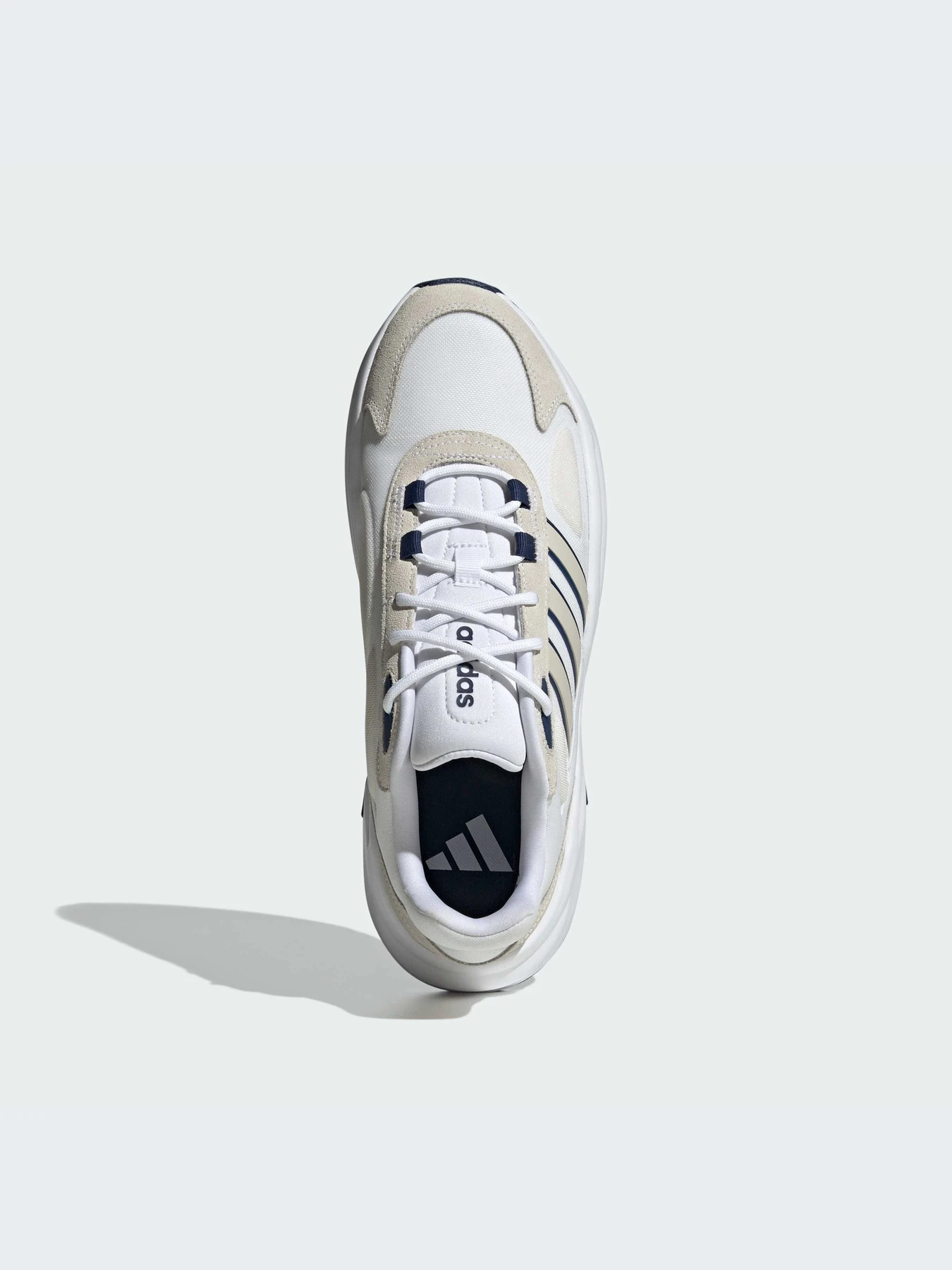 Кроссовки Adidas Ozweego модель IG6769 Кроссовки Adidas Ozweego модель IG6769 Фото