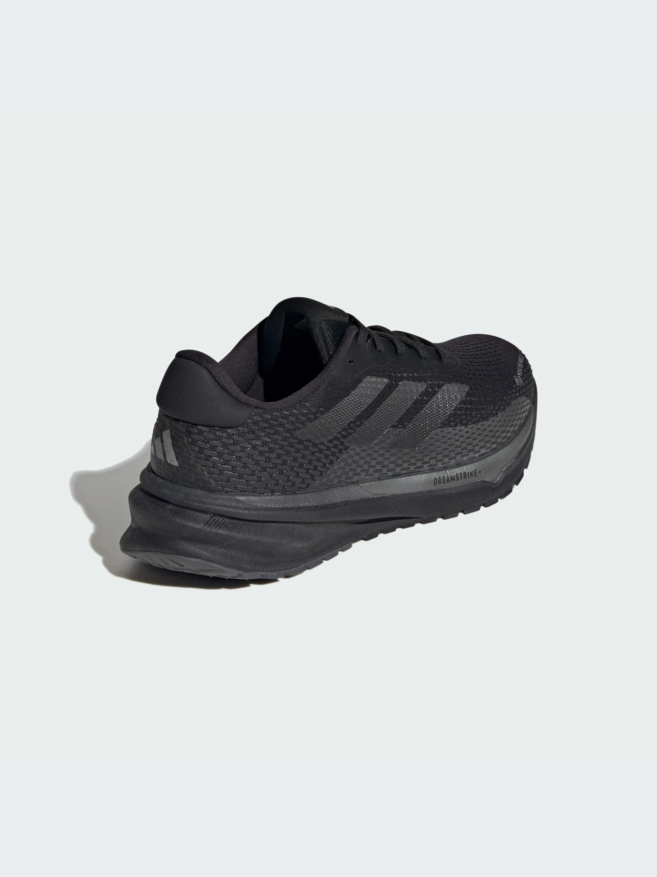 Кросівки Adidas Supernova модель ID6306 Фото