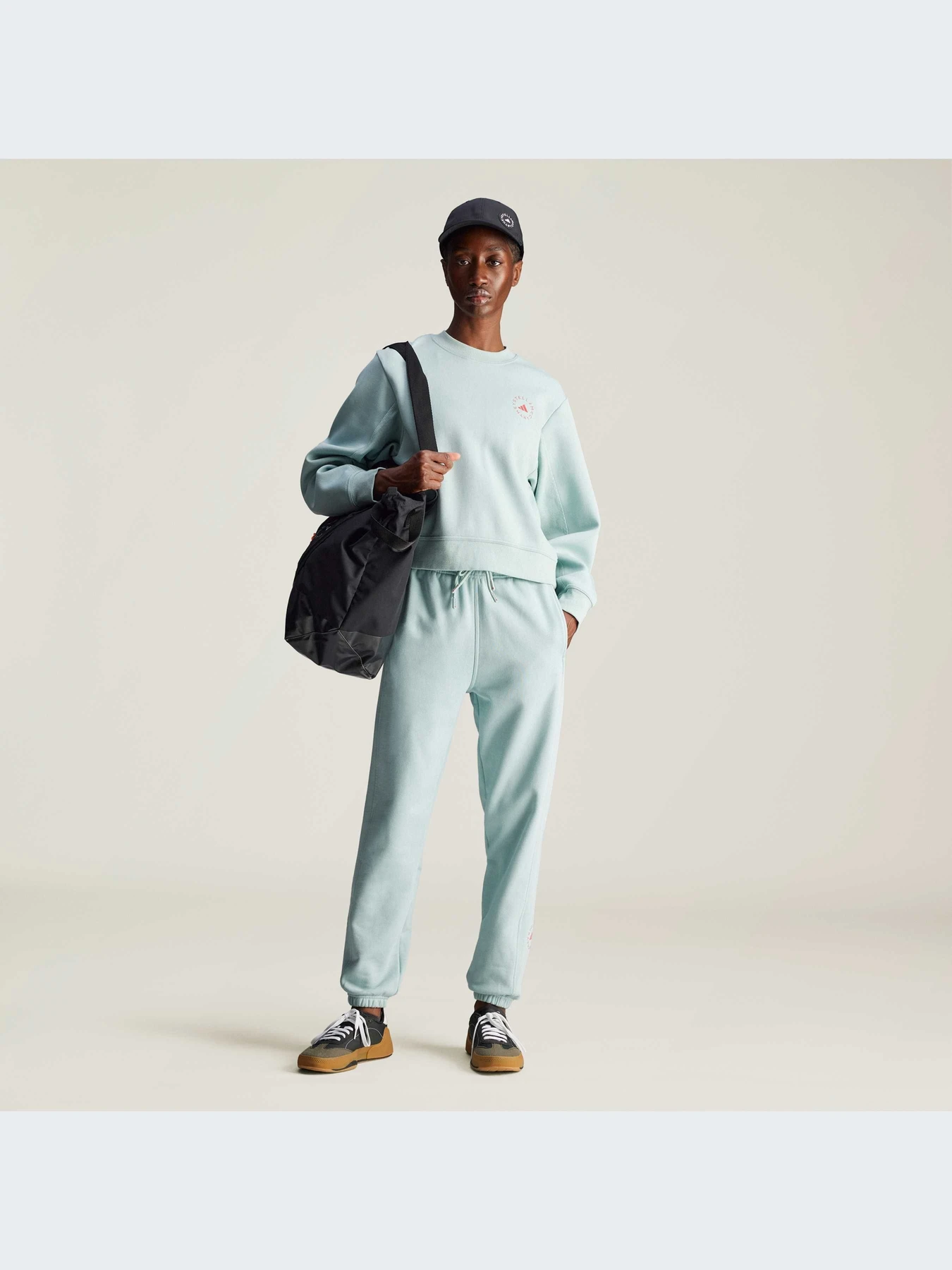 Брюки Adidas модель IW9887 Фото