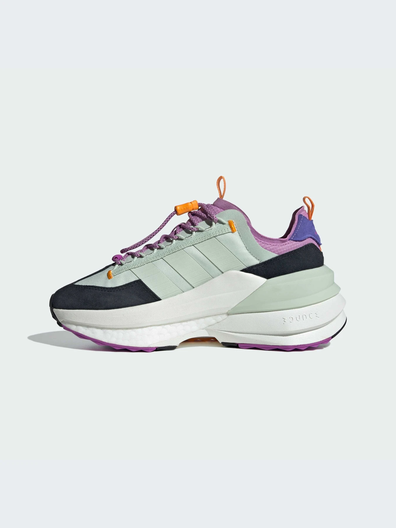 Кросівки Adidas AVRYN модель II0050 Фото