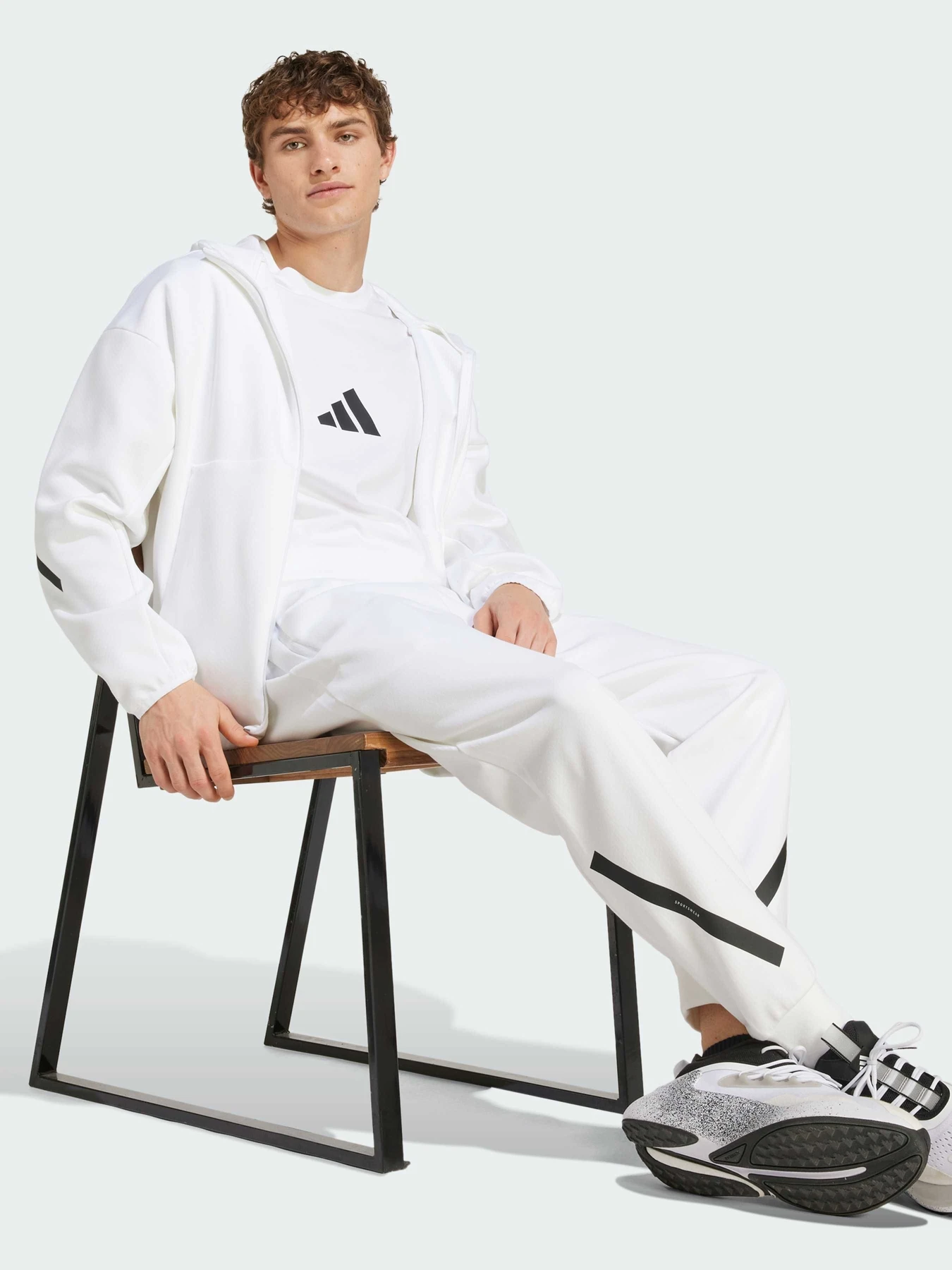Худі та світшоти Adidas ZNE модель JF2443 Худі та світшоти Adidas ZNE модель JF2443 Фото