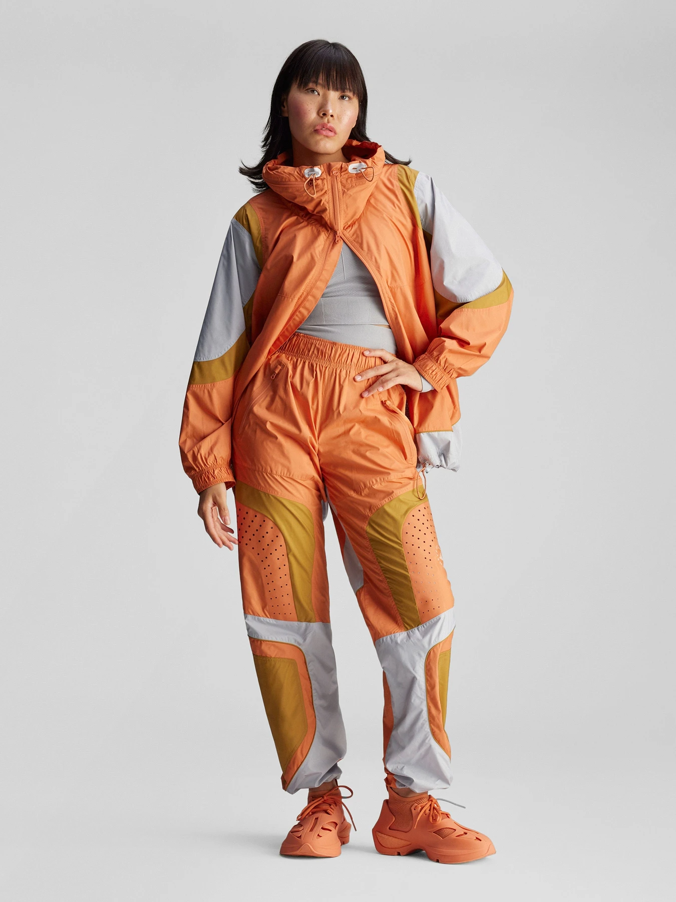Брюки Adidas модель IW9925 Фото