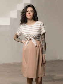 Платья Yula mama Becky модель BeckyDR-24.033BeigeYLMMDR Фото