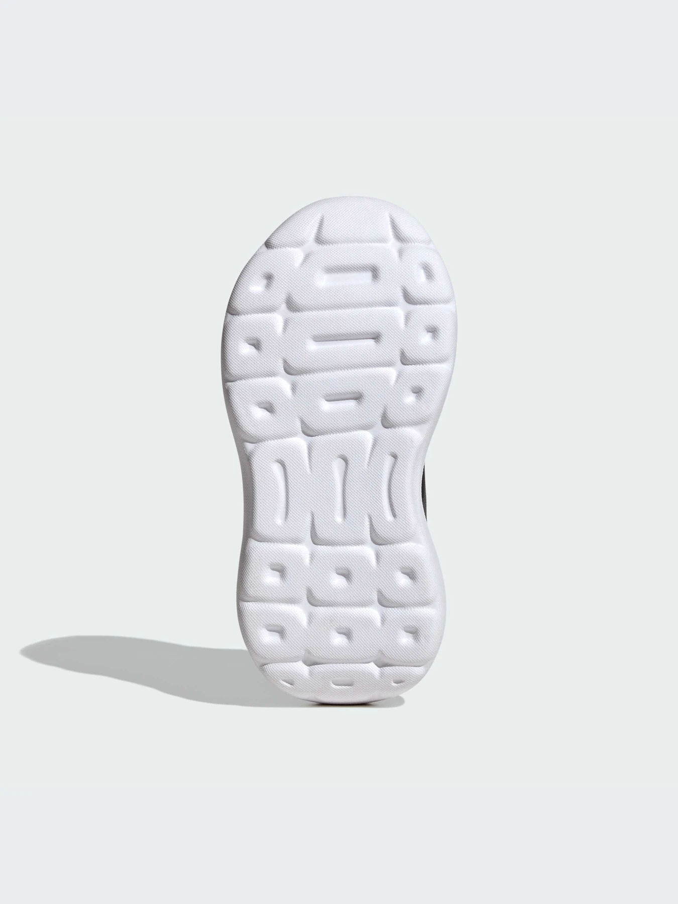 Кроссовки Adidas модель IE5987 Кроссовки Adidas модель IE5987 Фото