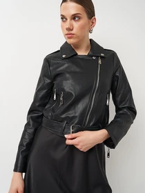 Куртки и дубленки Ricco Grande модель k16631bl Фото