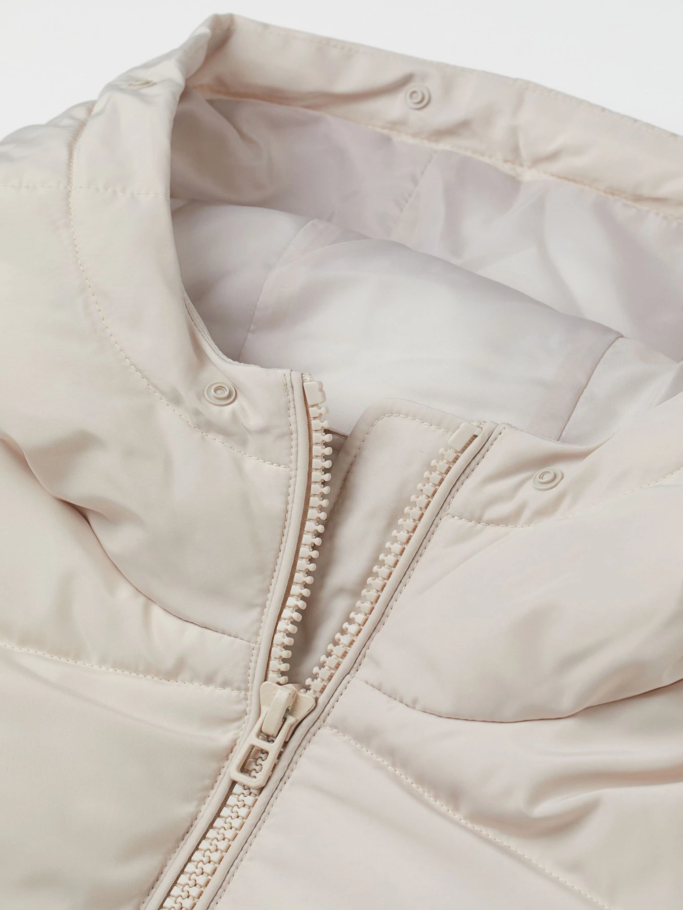 Куртки и дубленки H&M модель 74223 Фото