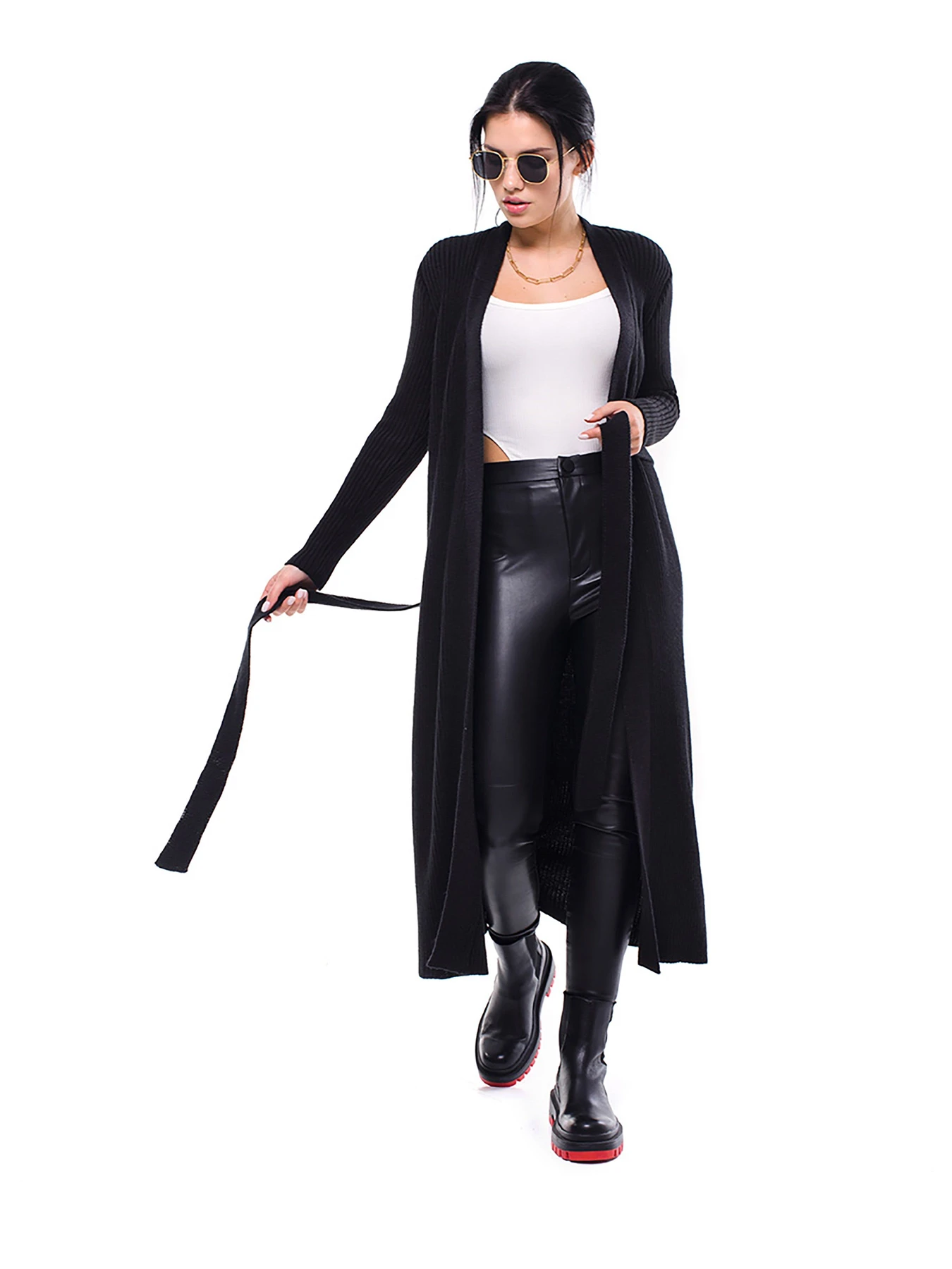 Свитры и кардиганы SVTR модель 407BlackCRDSVTR Свитры и кардиганы SVTR модель 407BlackCRDSVTR Фото
