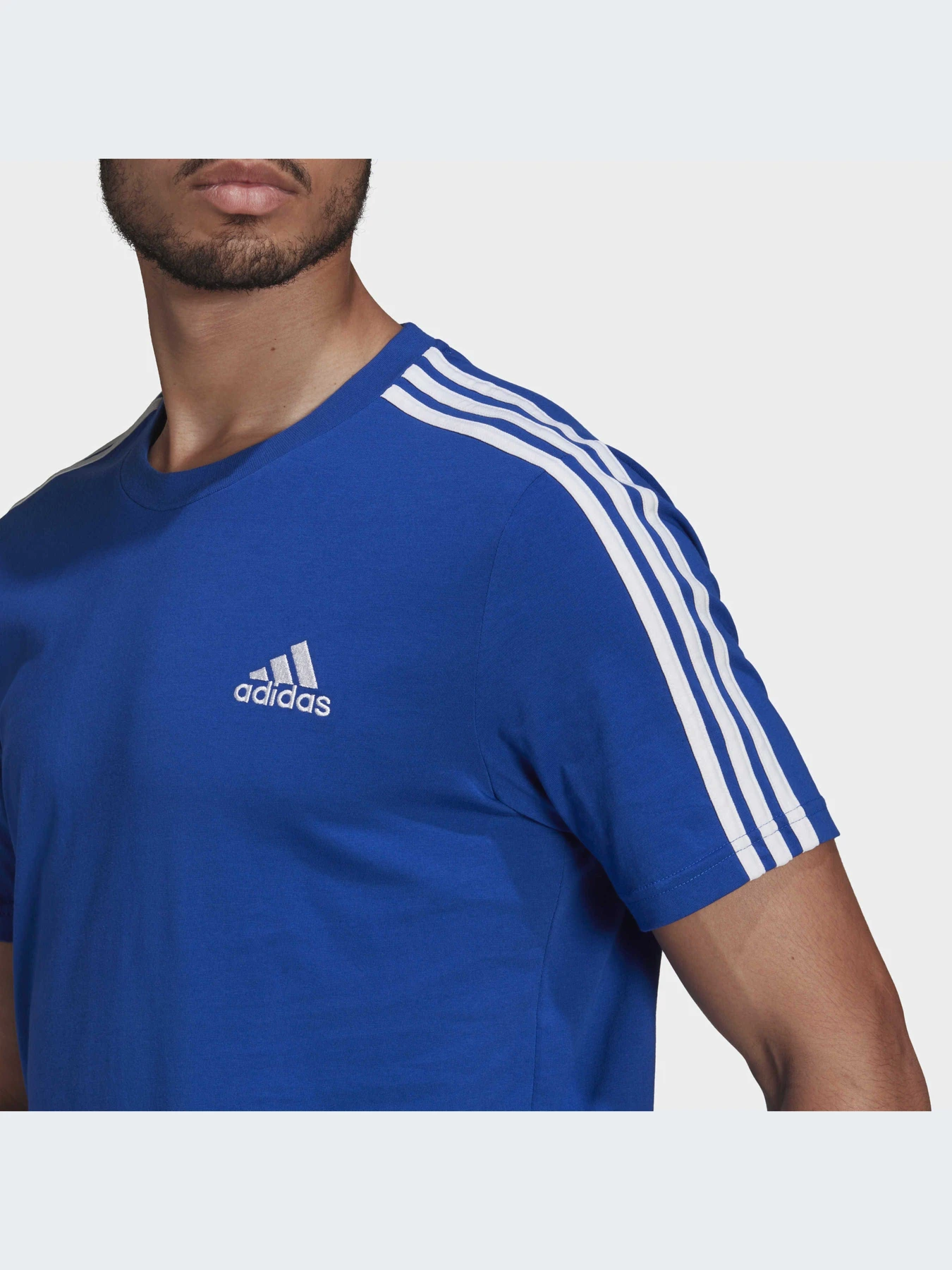 Футболки і поло Adidas модель HE4410 Футболки і поло Adidas модель HE4410 Фото