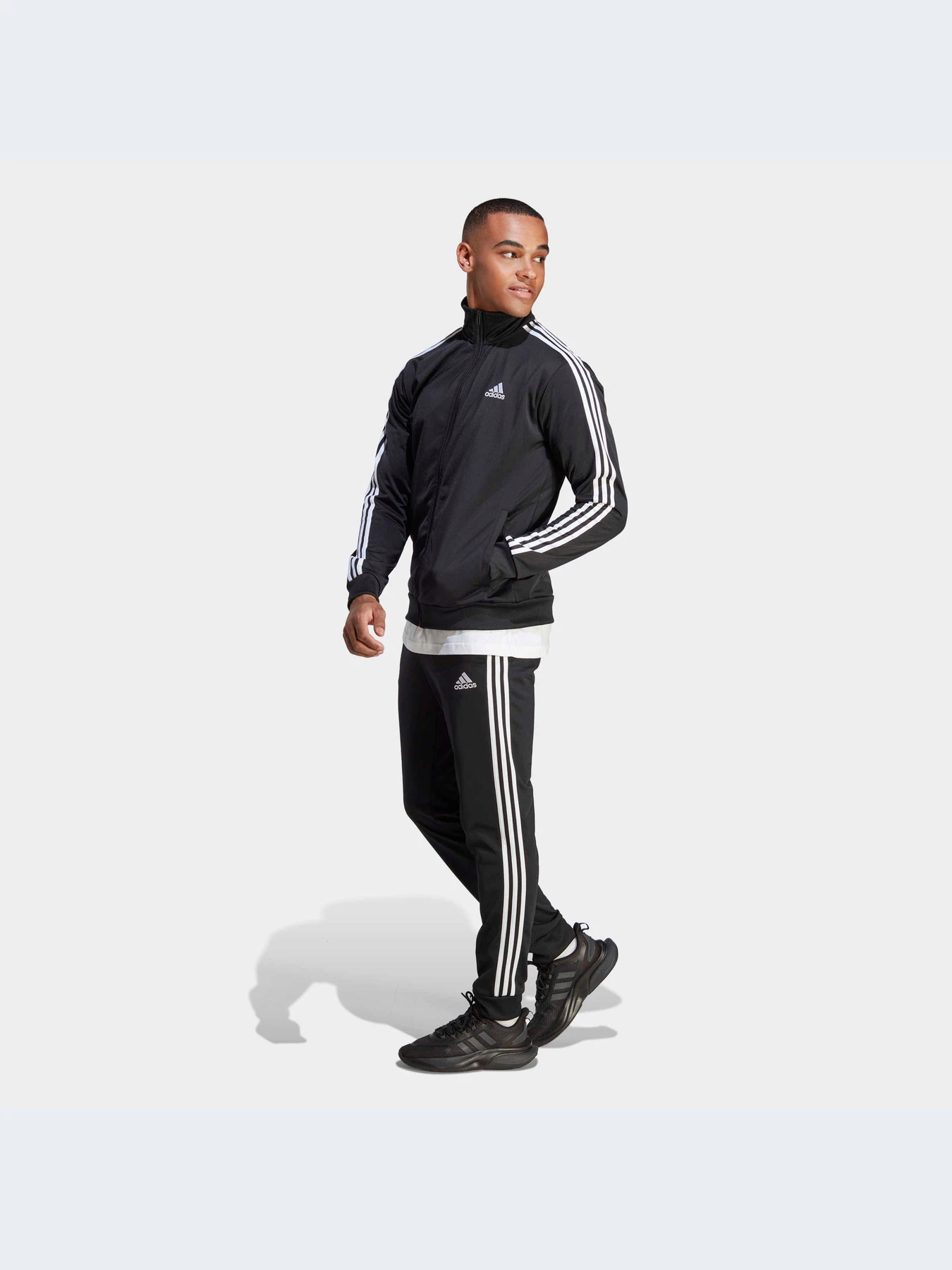 Костюмы Adidas модель IC6747 Фото