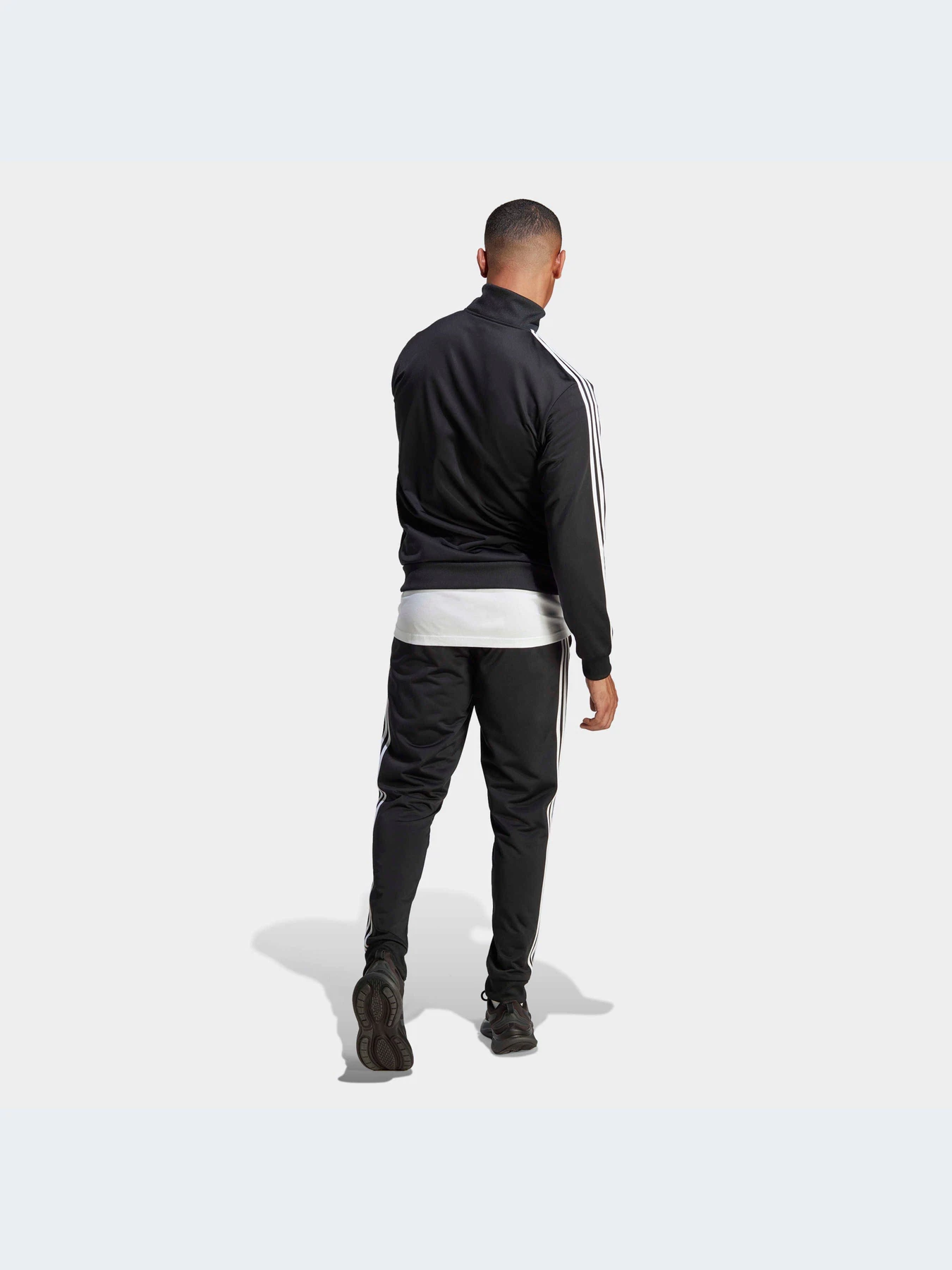 Костюмы Adidas модель IC6747 Фото