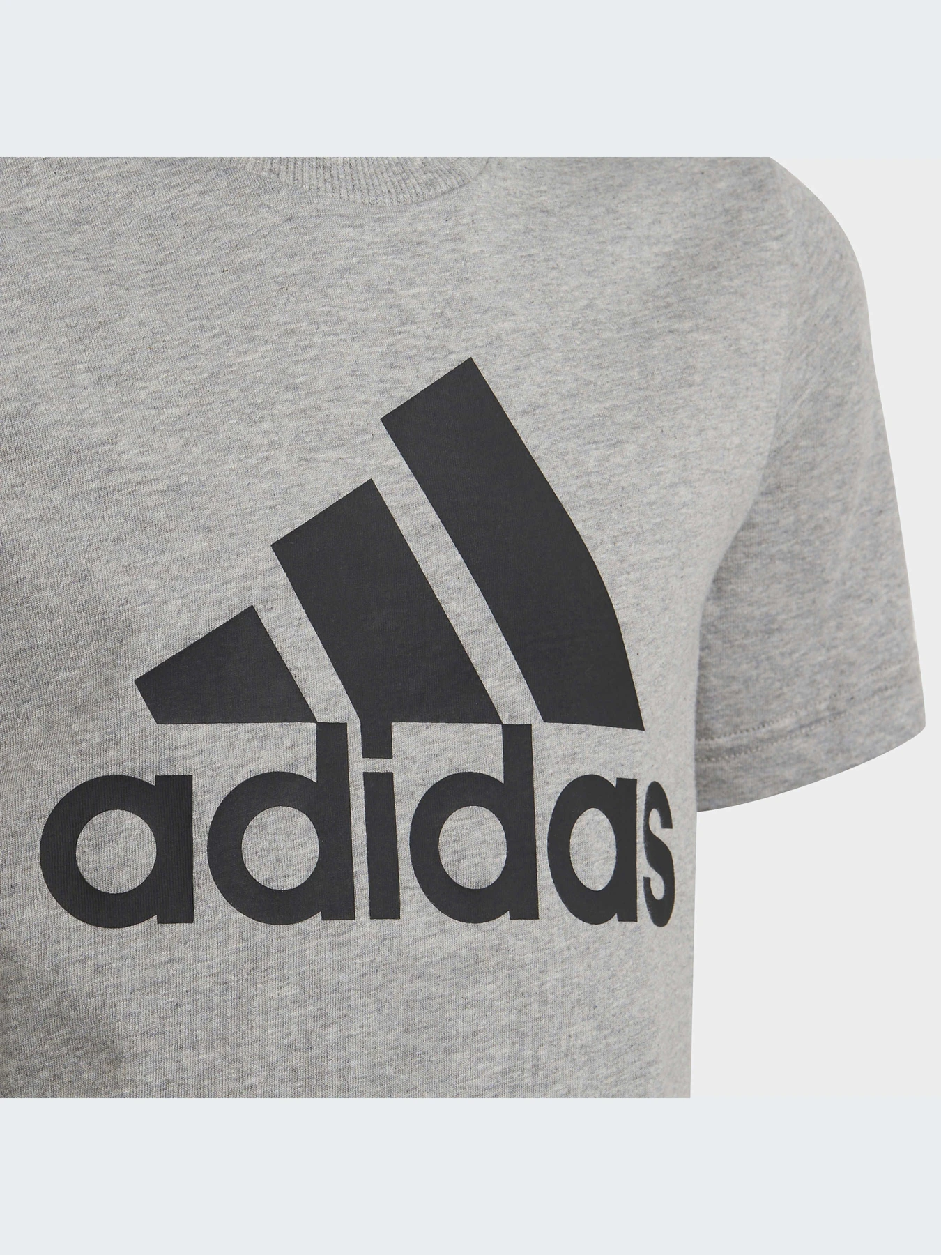Футболки и поло Adidas модель HE9281 Футболки и поло Adidas модель HE9281 Фото