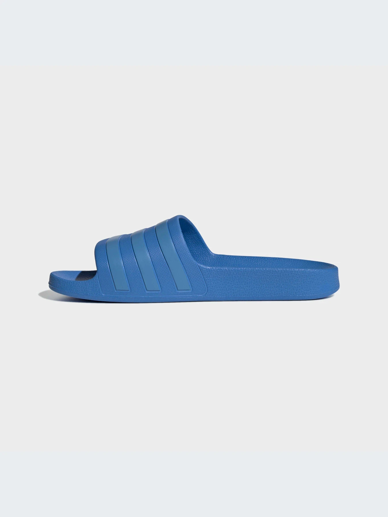 Шлёпанцы Adidas Adilette модель GZ5866 Фото