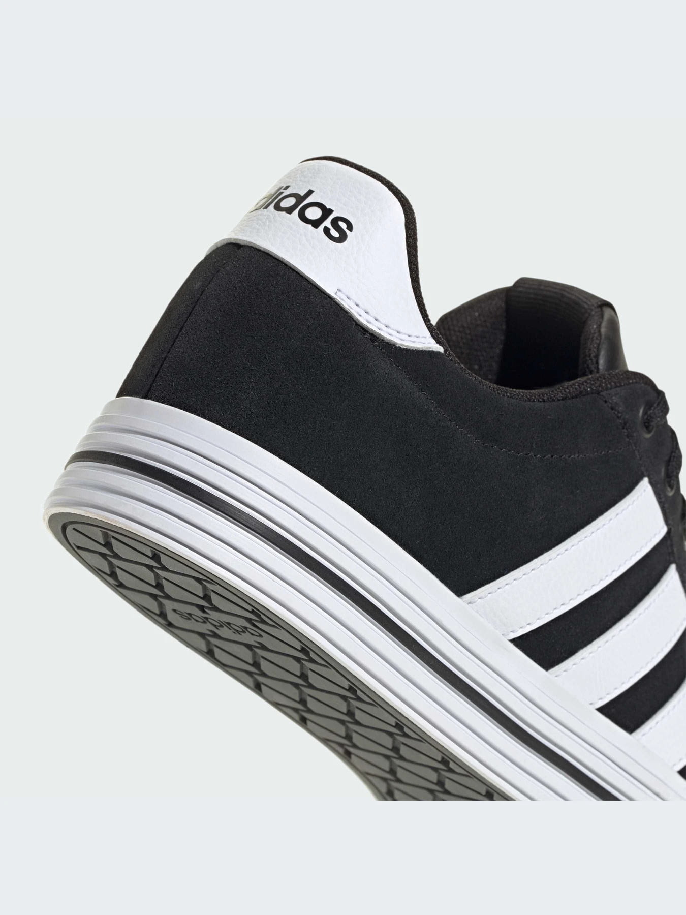 Кеди Adidas модель IF4502 Фото