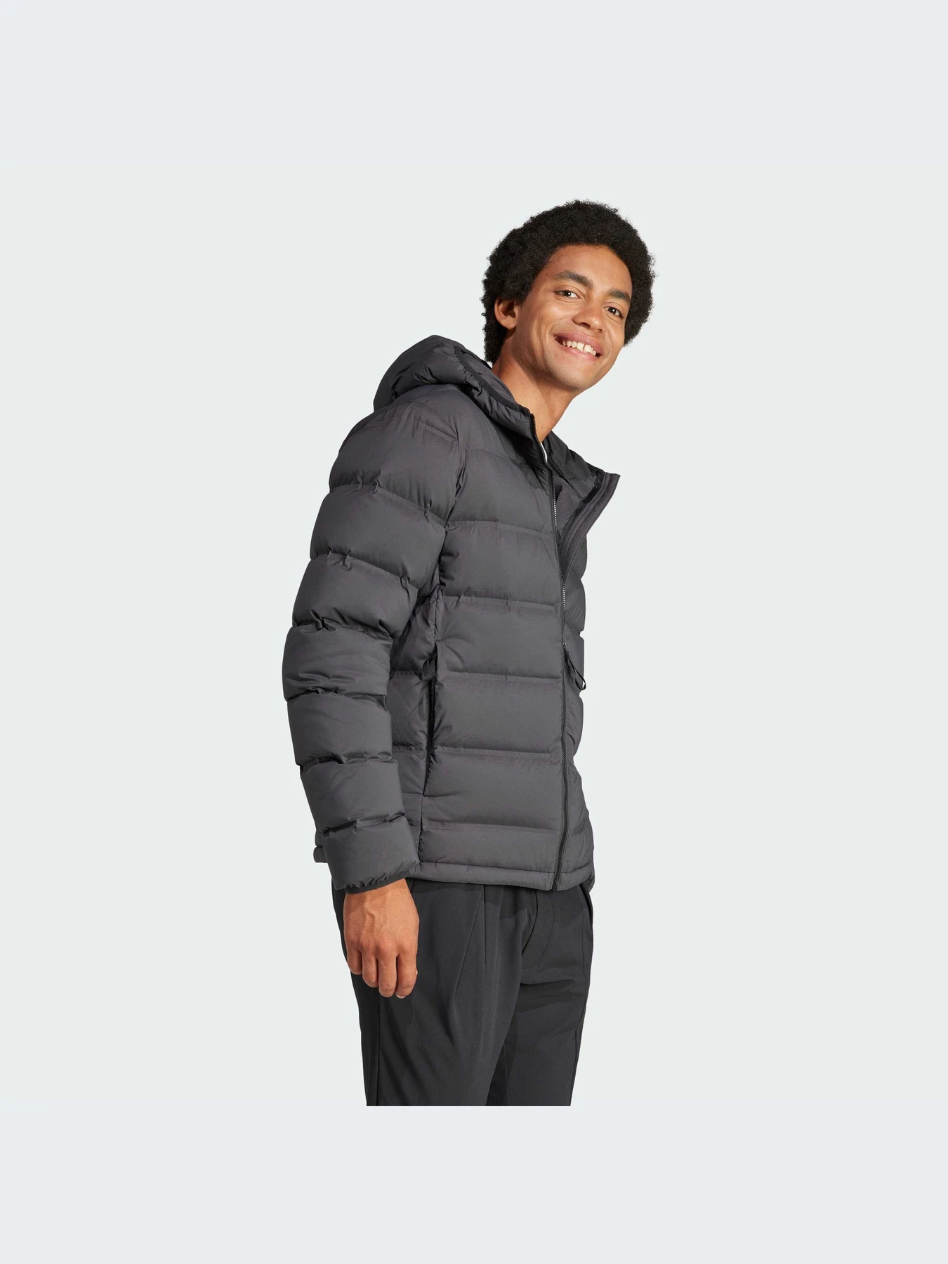 Куртки и дубленки Adidas модель IK3174 Куртки и дубленки Adidas модель IK3174 Фото