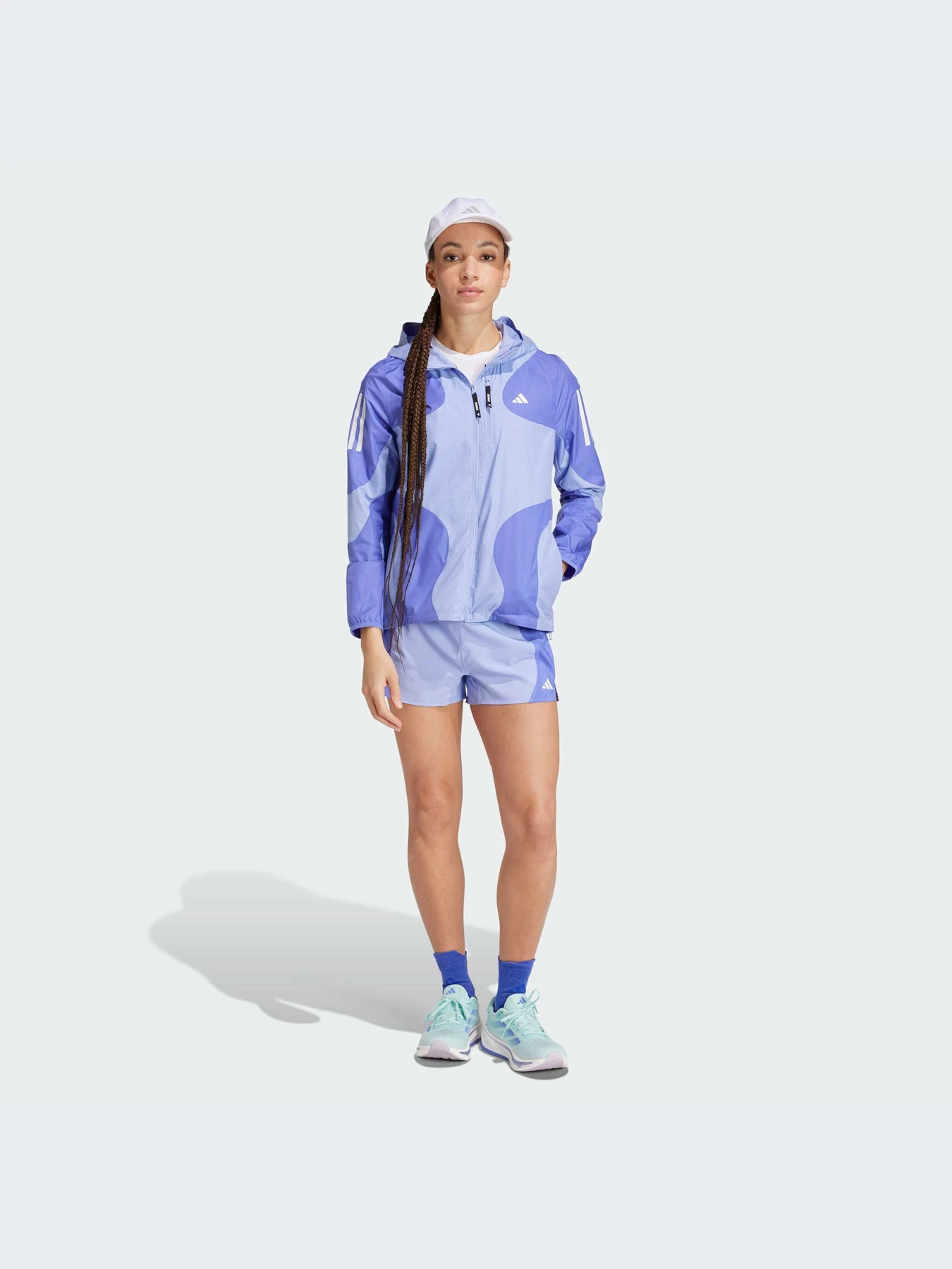 Куртки та дублянки Adidas модель IW0034 Куртки та дублянки Adidas модель IW0034 Фото