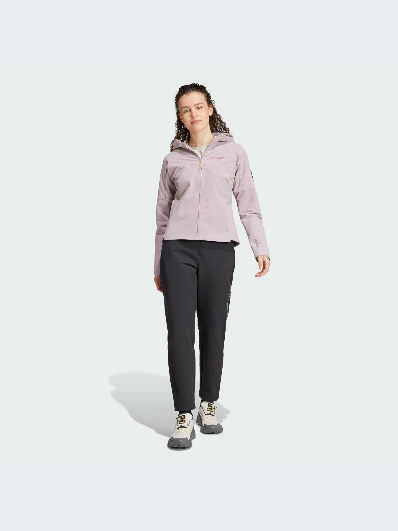 Куртки та дублянки Adidas модель IX5630 Куртки та дублянки Adidas модель IX5630 Фото