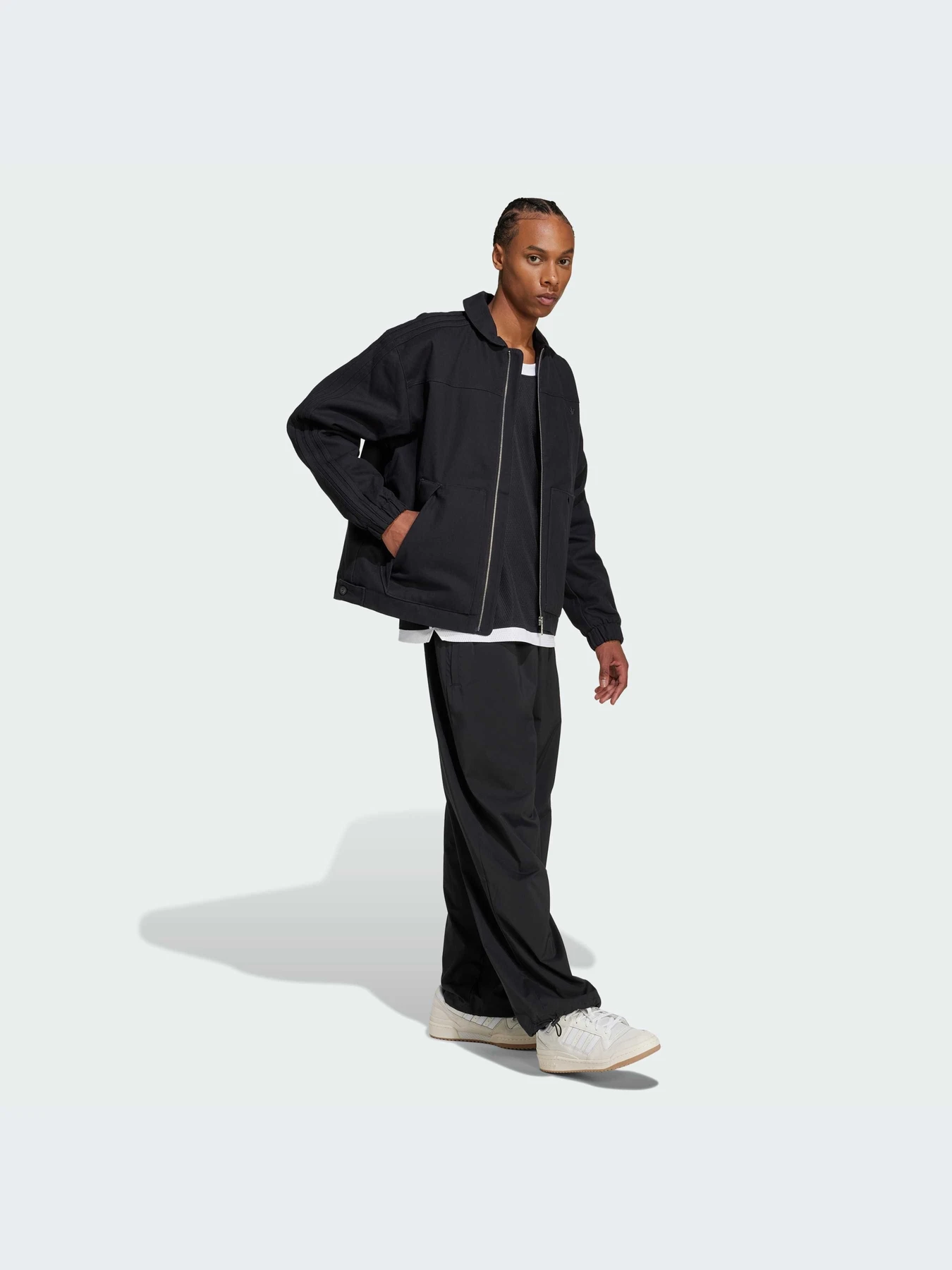Куртки та дублянки Adidas модель IW0994 Фото