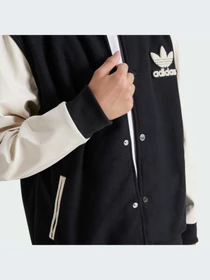 Куртки и дубленки Adidas Adicolor модель IY7505 Фото