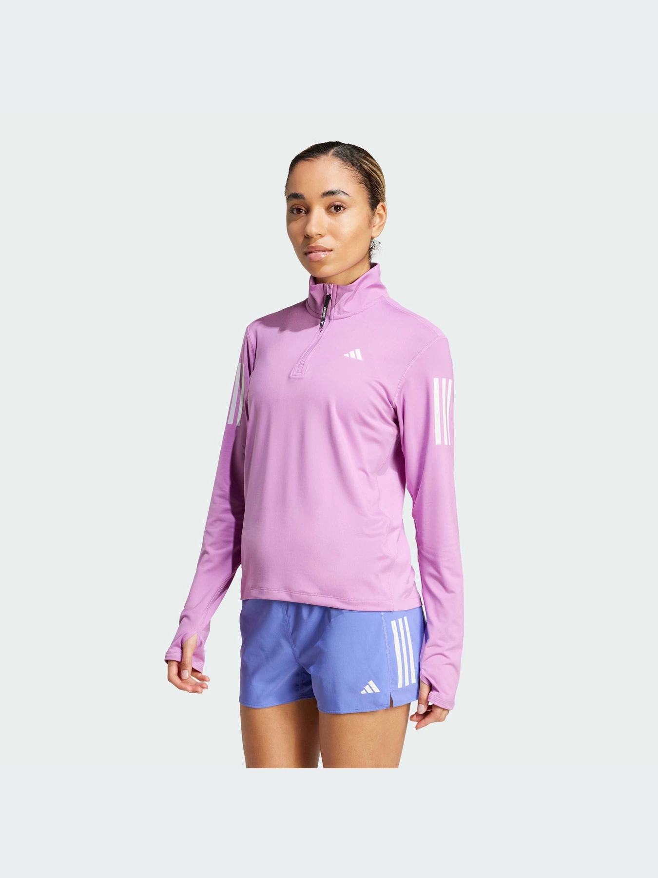Худи и свитшоты Adidas модель IV5510 Худи и свитшоты Adidas модель IV5510 Фото