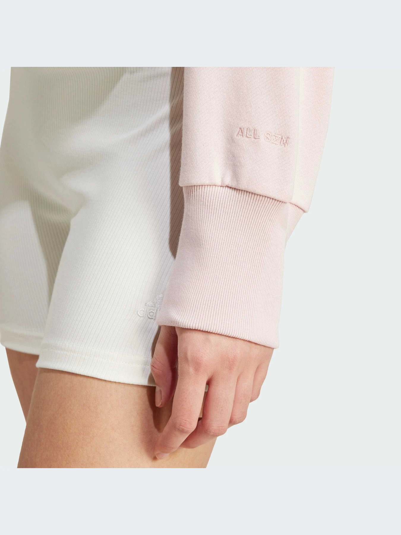 Футболки і поло Adidas модель IY6795 Футболки і поло Adidas модель IY6795 Фото