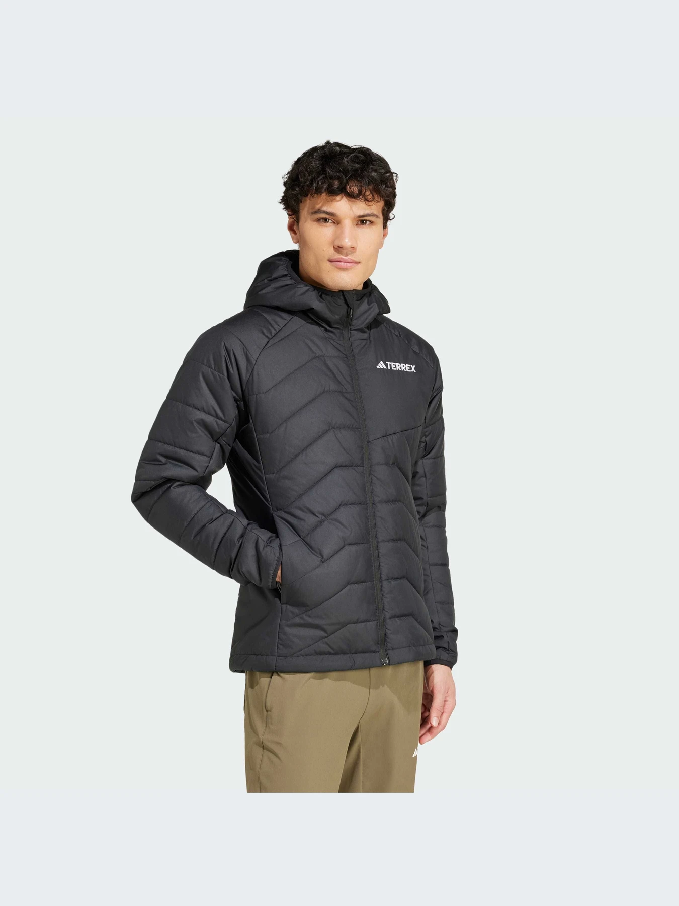 Куртки и дубленки Adidas модель IM7683 Куртки и дубленки Adidas модель IM7683 Фото