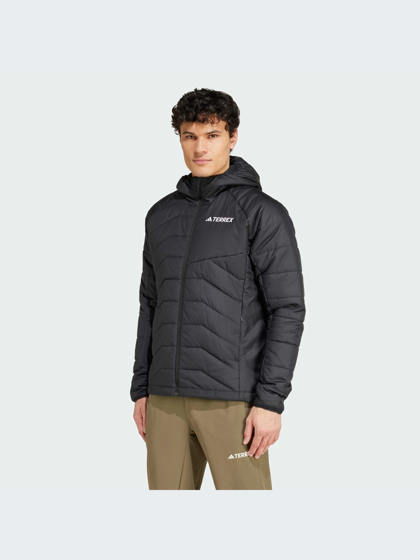Куртки и дубленки Adidas модель IM7683 Куртки и дубленки Adidas модель IM7683 Фото