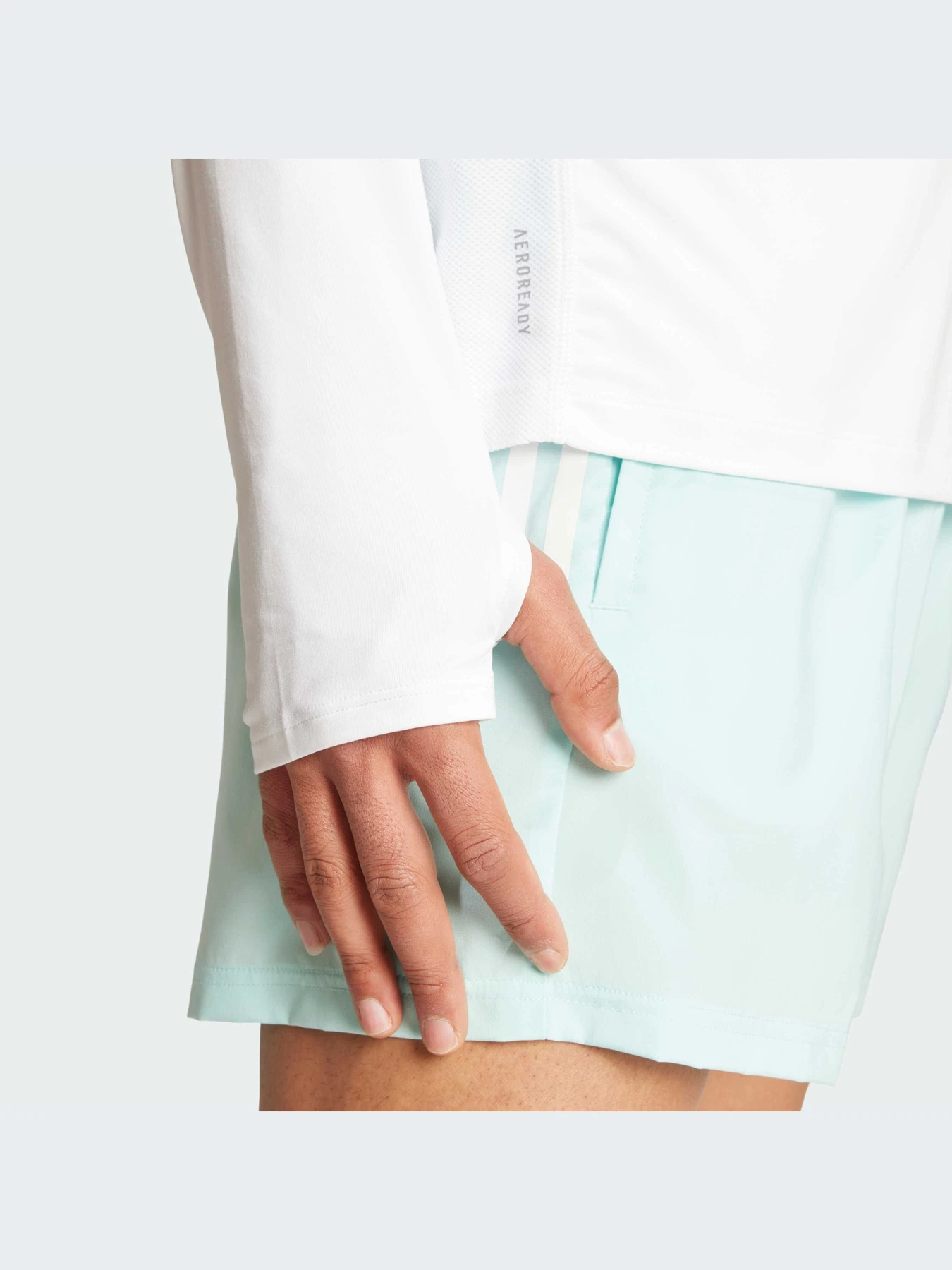 Худи и свитшоты Adidas модель IV5423 Худи и свитшоты Adidas модель IV5423 Фото