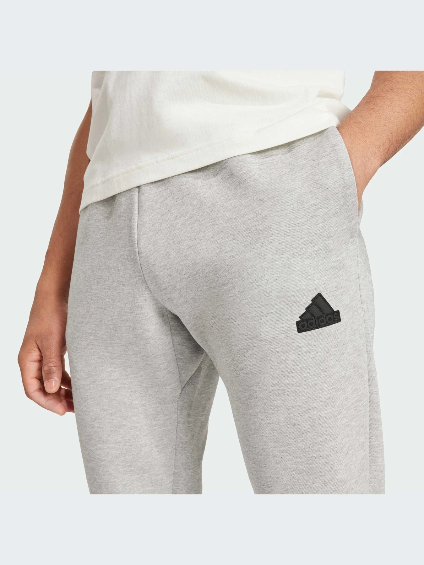Штани Adidas модель IW8599 Штани Adidas модель IW8599 Фото