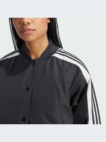 Куртки и дубленки Adidas модель IW5583 Фото