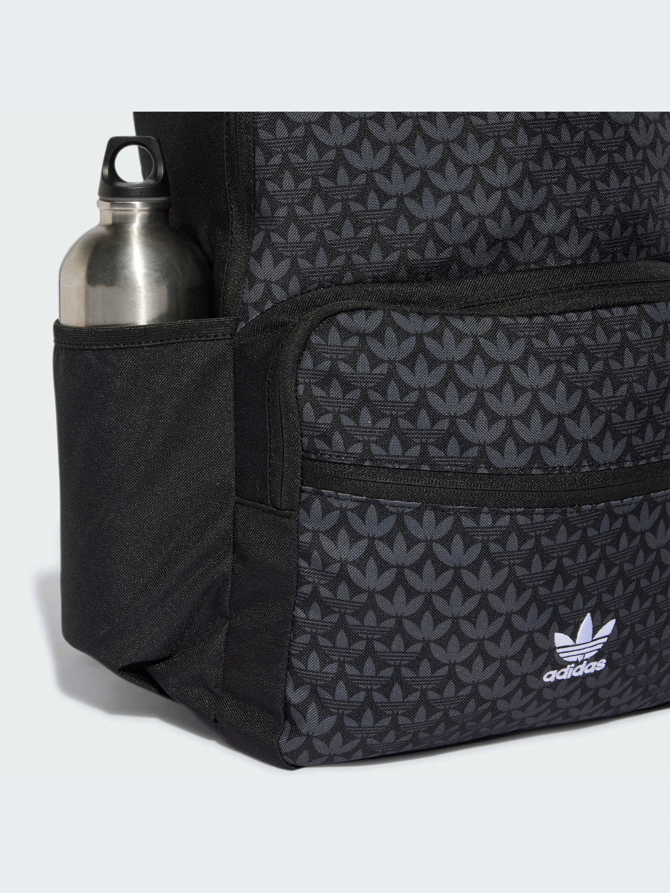 Рюкзаки Adidas Graphics модель IX6828 Рюкзаки Adidas Graphics модель IX6828 Фото