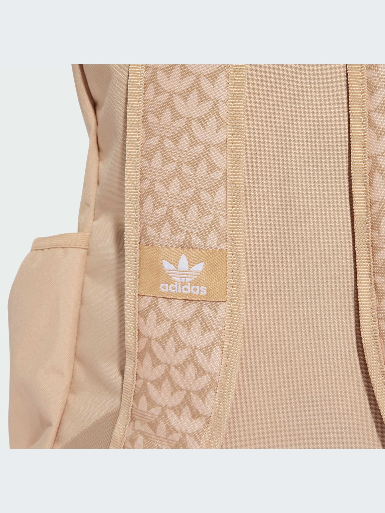 Рюкзаки Adidas Graphics модель IX7463 Фото