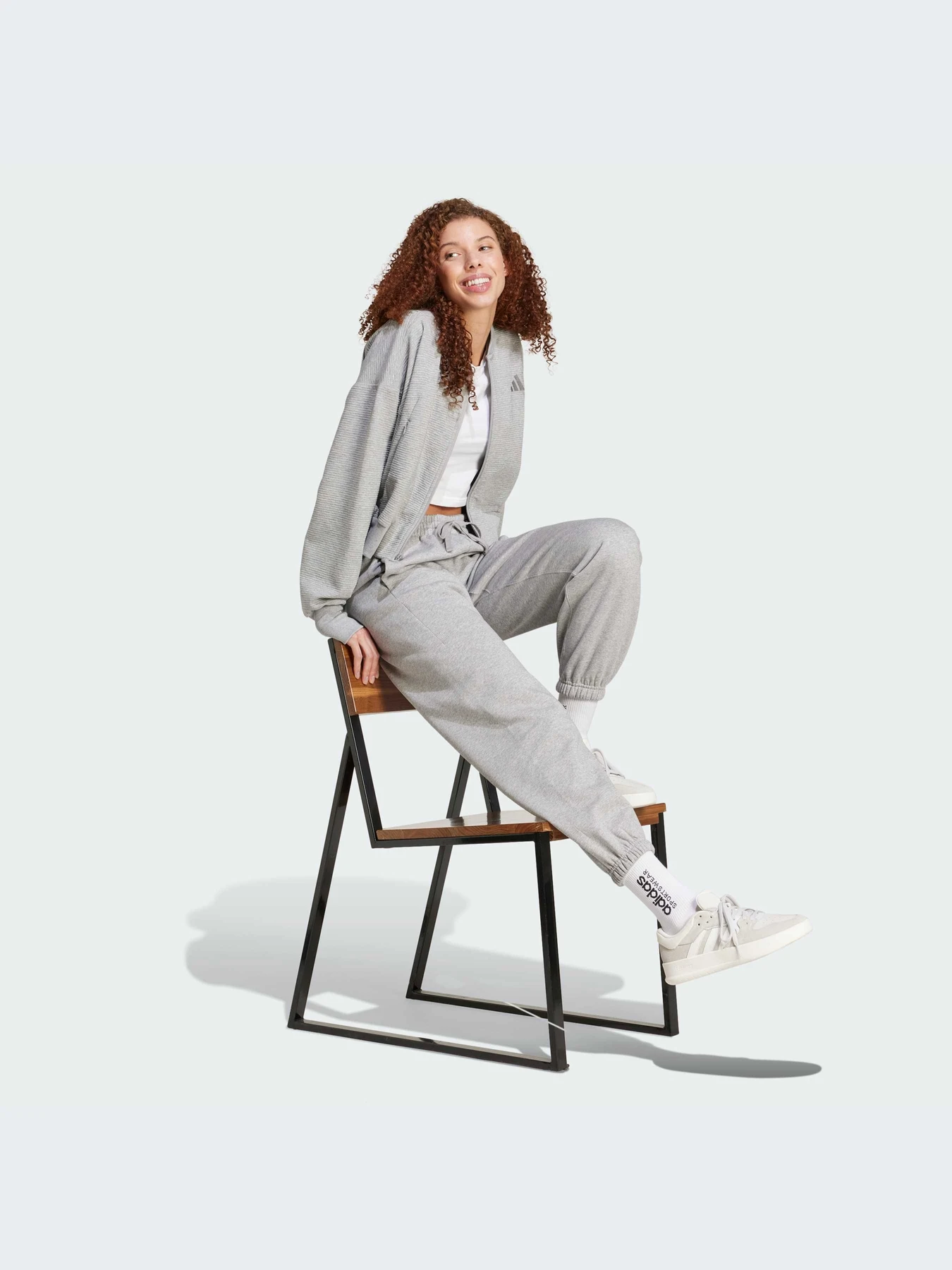 Брюки Adidas модель IY6841 Фото